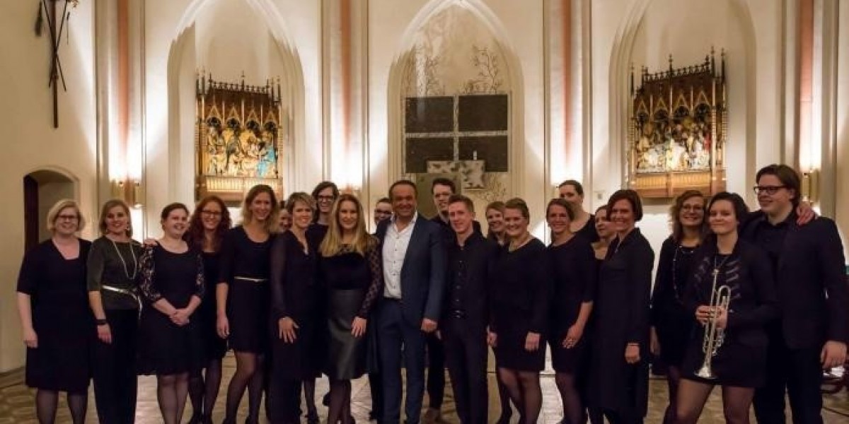 Op weg naar Advent met The Martin Mans Formation en Vocalgroup Voice  -  Actie voor Oekraïne 